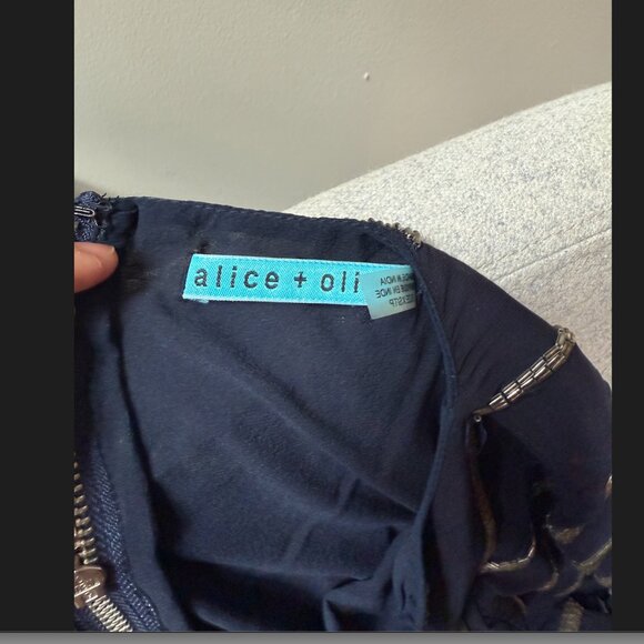 Alice & Olivia Top - Picture 4 of 5